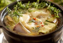 UT CUONG - THE SOUTHERN FERMENTED FISH HOTPOT RESTAURANT UT CUONG - THE SOUTHERN FERMENTED FISH HOTPOT RESTAURANT
