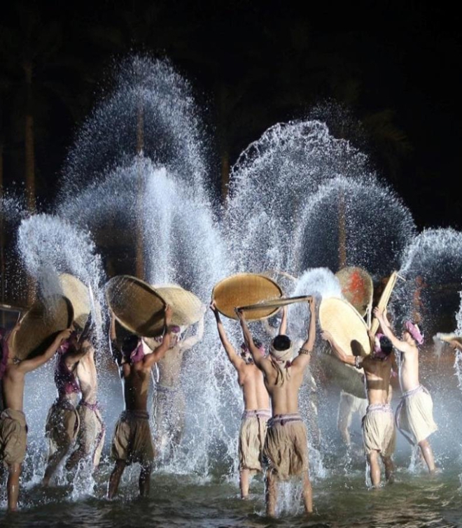 ART PERFORMANCES BLOSSOMING ACROSS VIETNAM