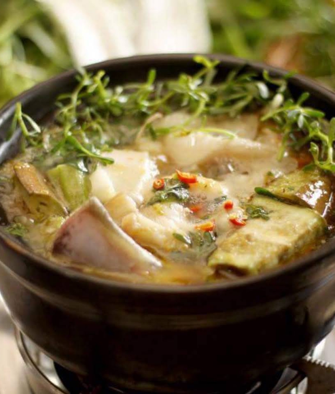 UT CUONG - THE SOUTHERN FERMENTED FISH HOTPOT RESTAURANT